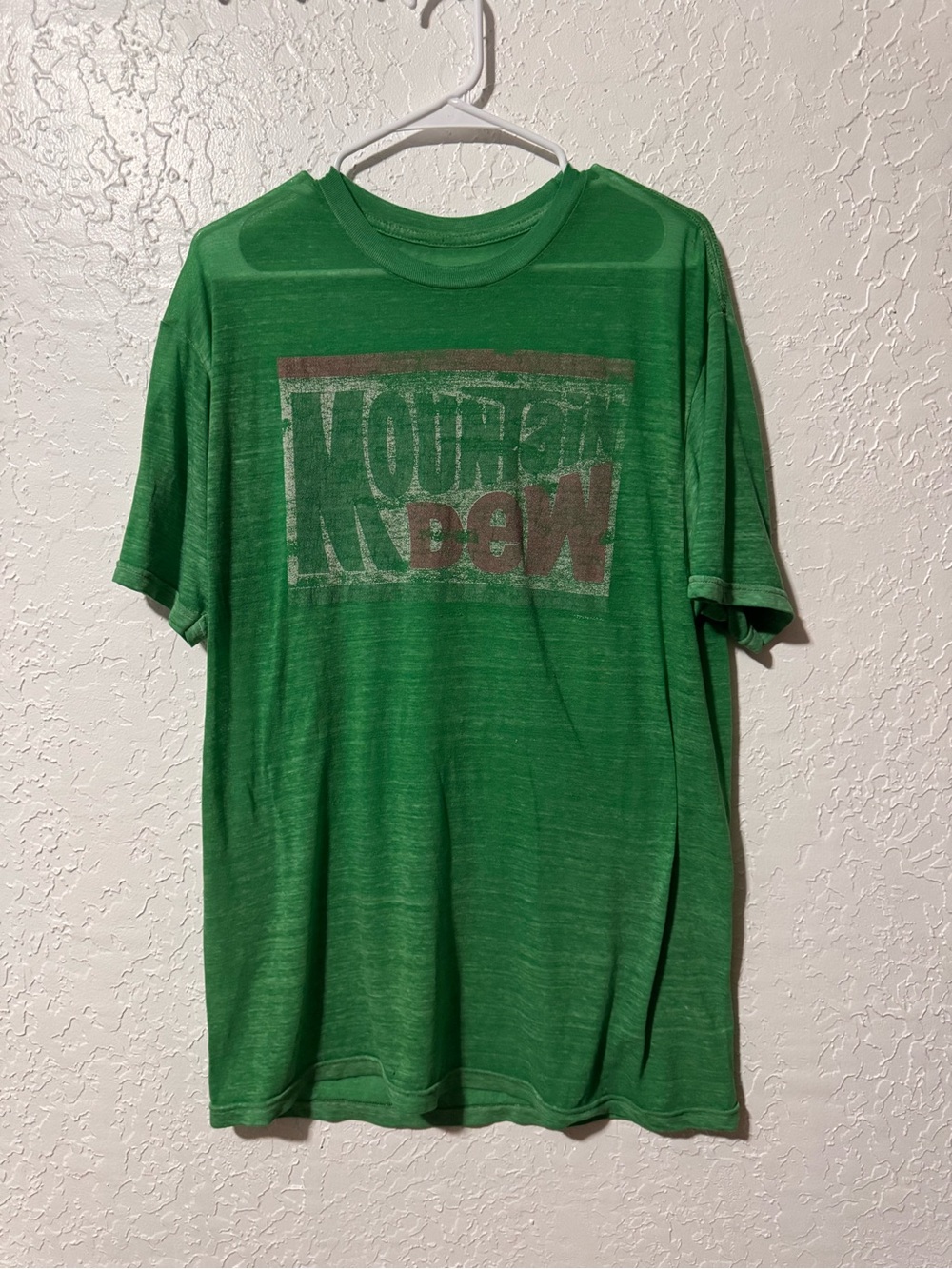 Mountain Dew Soda Pop Retro Logo Green
T-Shirt Men's Cotton/Polyester